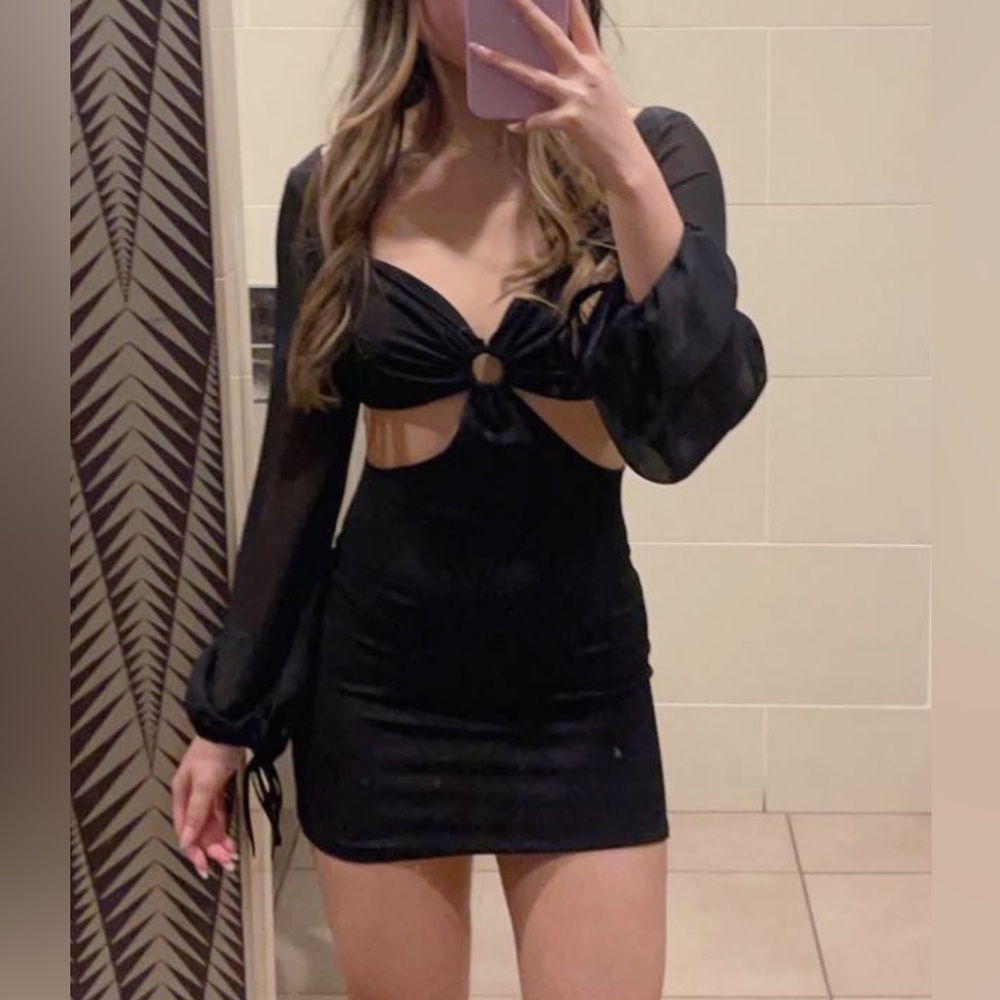 Mini Black Cut-Out Long Sleeve Dress